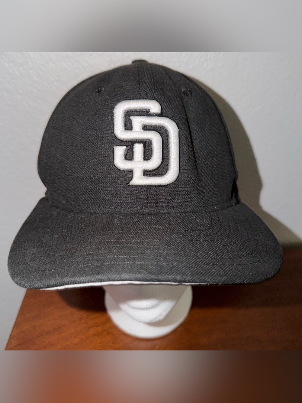 San Diego Padres Hat Cap Adult Black Snapback New Era 9Fifty MLB Baseball